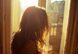 Cô đơn ngay cả khi có quá nhiều yêu thương 6 Cô đơn ngay cả khi có quá nhiều yêu thương 5