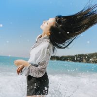 Là phụ nữ hãy mạnh mẽ sống độc lập đừng phụ thuộc vào bất cứ ai 3