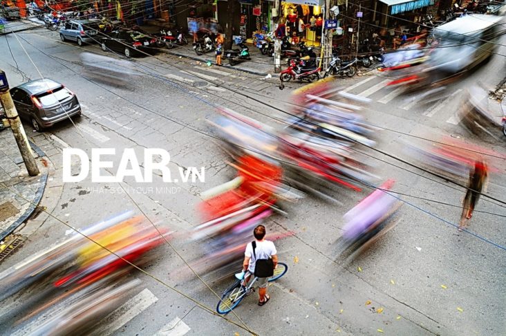 Có lẽ 2 chữ "thanh lịch" của Người Hà Nội nên chuyển nhượng cho Người Sài Gòn 1