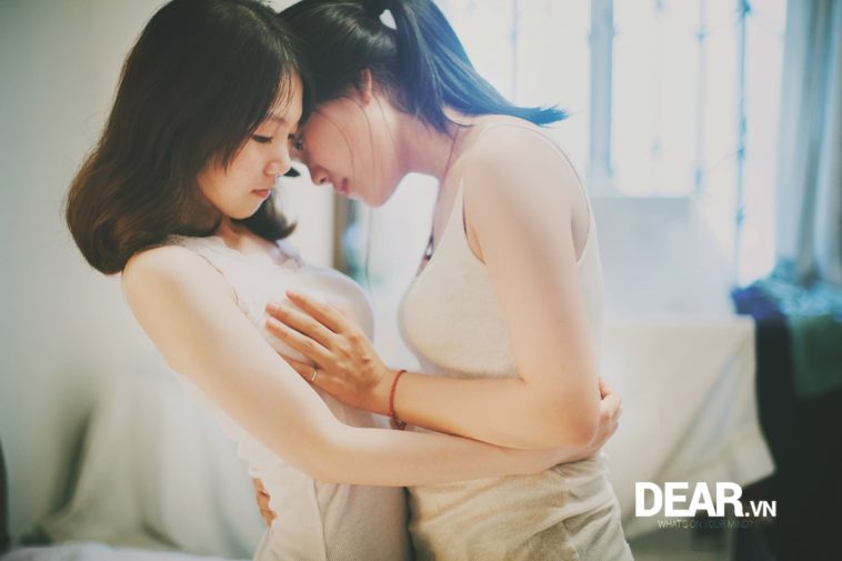 Việc kết hôn để ông trời tính. Còn chúng ta hãy cứ yêu thôi! 1