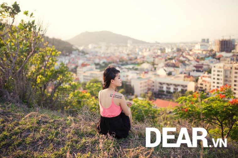 Người yêu cũ à! Phía sau một cô gái là gì anh biết không? 1