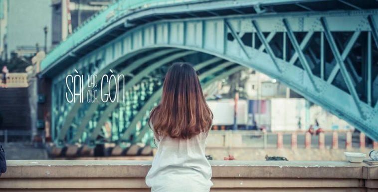 Bàn tay vẫn đang nắm chặt sao anh vội vàng buông ra... 13 Bàn tay vẫn đang nắm chặt sao anh vội vàng buông ra... 1