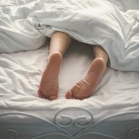 Có bao nhiêu đàn ông chỉ yêu thôi mà không đòi quan hệ? 22 Có bao nhiêu đàn ông chỉ yêu thôi mà không đòi quan hệ? 5