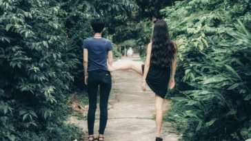 Việc gì phải xoắn với những đứa nói xấu sau lưng mình?