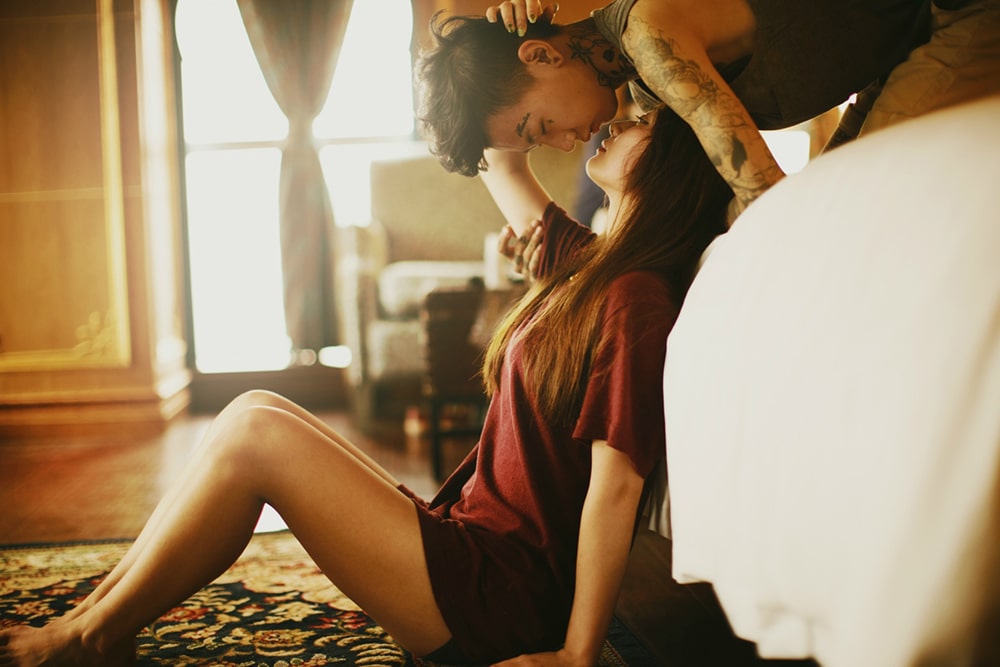 Em vốn dĩ là một đứa con gái cuồng dâm, nhưng chỉ cuồng với anh thôi 1