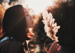 Sinh ra là con gái đã rất thiệt thòi vì thế em không cần phải hi sinh thêm nữa 7 Sinh ra là con gái đã rất thiệt thòi vì thế em không cần phải hi sinh thêm nữa 7