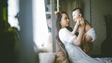 Sinh ra một đứa con, phụ nữ gần như đã hy sinh cả cuộc đời 2