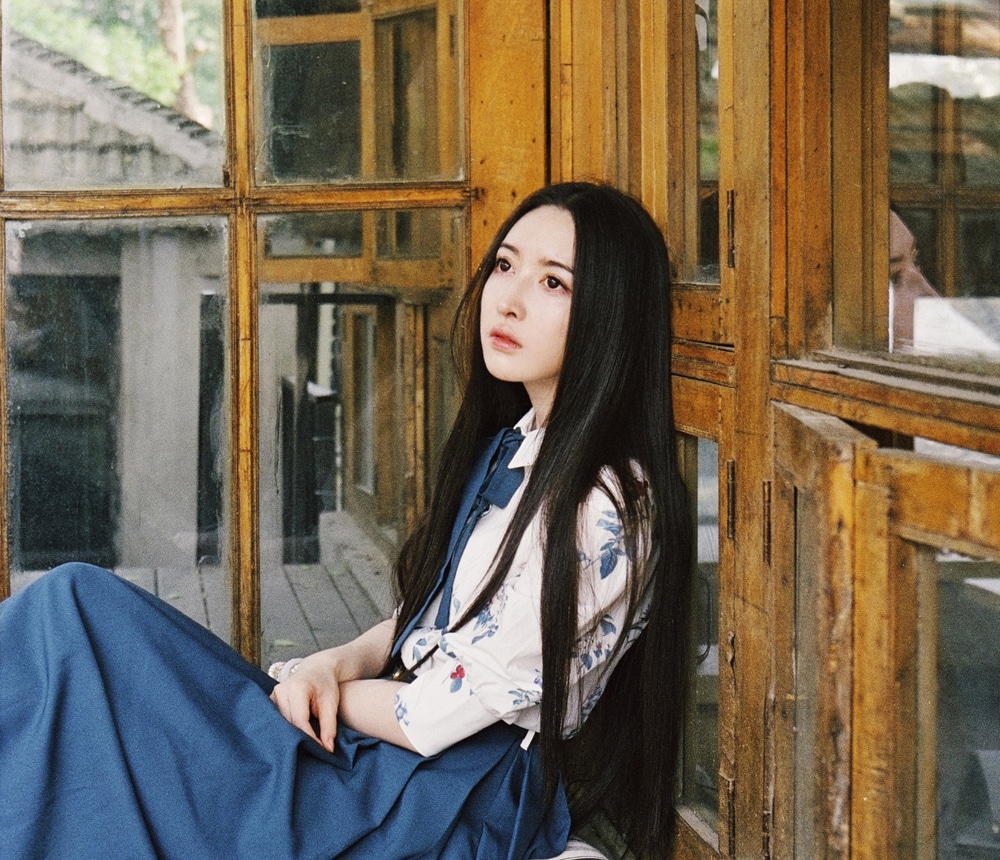 Làm gái ngoan khổ lắm ai ơi... 10 Làm gái ngoan khổ lắm ai ơi... 10