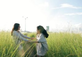 Tình bạn còn lãng mạn hơn cả tình yêu 2 Tình bạn còn lãng mạn hơn cả tình yêu 1