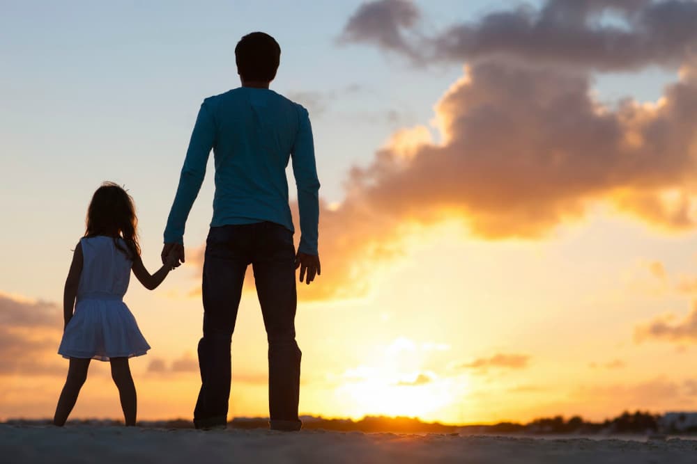 Em kể anh nghe về người đàn ông em yêu suốt một đời 1