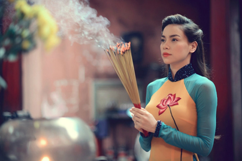 Những bài khấn phật cần thuộc lòng cho ngày lễ tết
