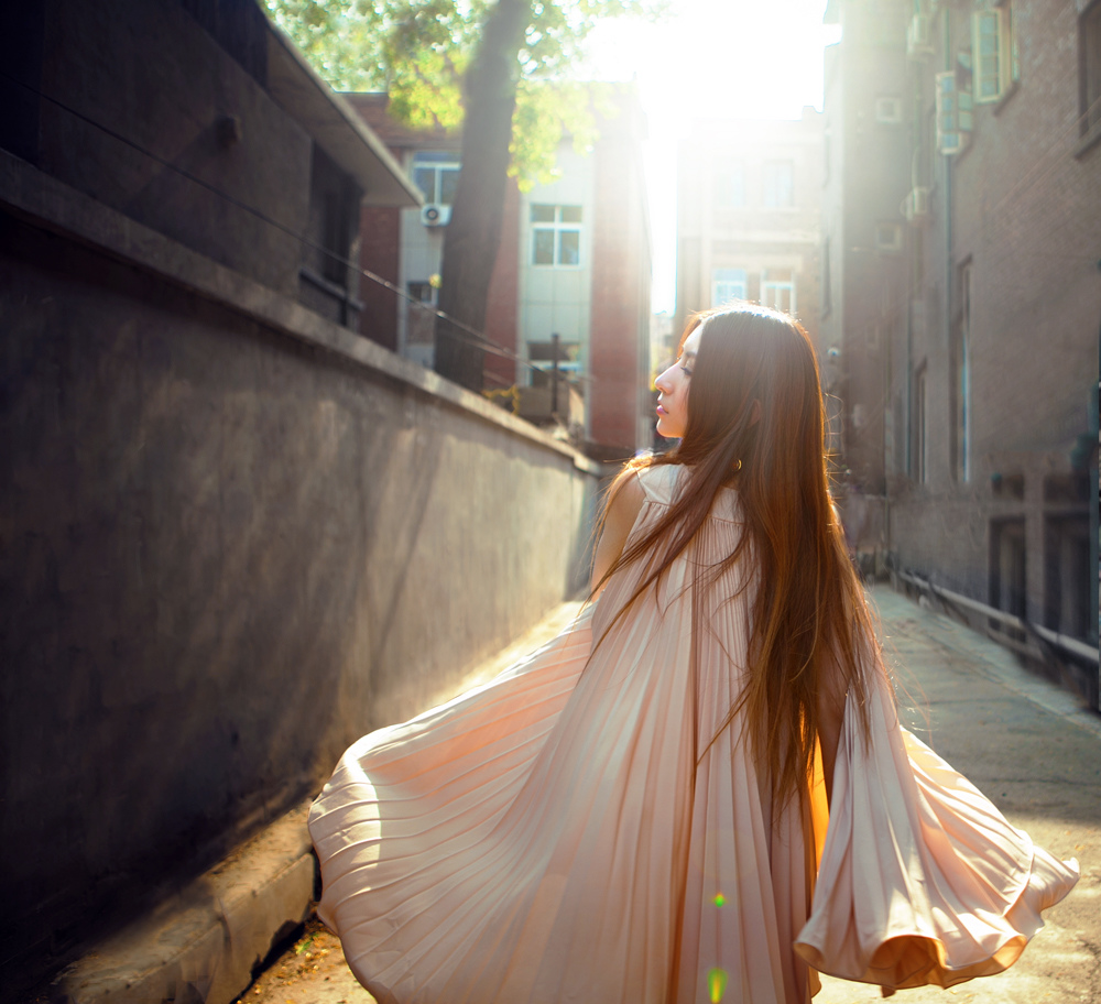 Mới 22 thôi mà... đừng vội lấy chồng 1