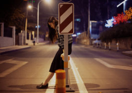 Mới có hai mấy tuổi... sao cứ giục lấy chồng 4