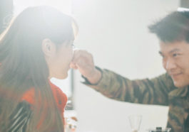 Này mấy anh chồng khô như ngói: "Đừng ngại ngùng yêu thương" 2