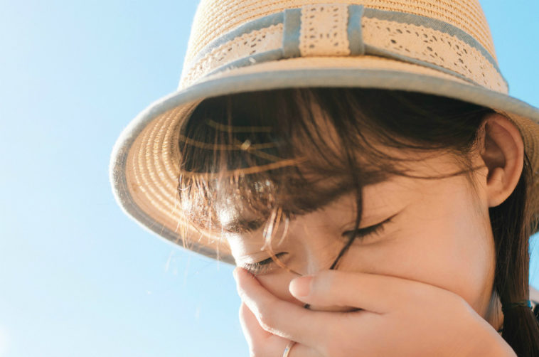 Ai trong đời cũng có ít nhất một lần ngu ngốc si tình một kẻ bỏ rơi mình 1