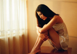 "Không sao, em ổn"- nói dối... sao cứ phải gồng mình lên để làm gì? 6 "Không sao, em ổn"- nói dối... sao cứ phải gồng mình lên để làm gì? 5