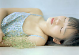 Yêu một cô gái đã từng đi qua cả trăm ngàn thương tổn... 2 Yêu một cô gái đã từng đi qua cả trăm ngàn thương tổn... 1
