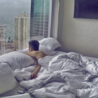 Em ra đi để lại một khoảng trời trống không trong tôi