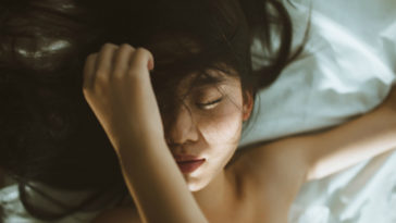 Em từ bỏ không có nghĩa là sẽ lãng quên