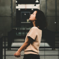 Vì chúng ta đã yêu và tin tưởng nhau quá nhiều...