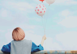 Ai rồi cũng sẽ trở thành một người cũ của ai đó...