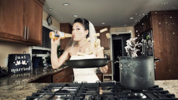 Hãy yêu một người con gái biết kiếm tiền và nấu ăn