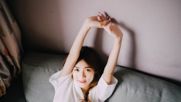 Là con gái hãy tự cố gắng và độc lập tài chính !