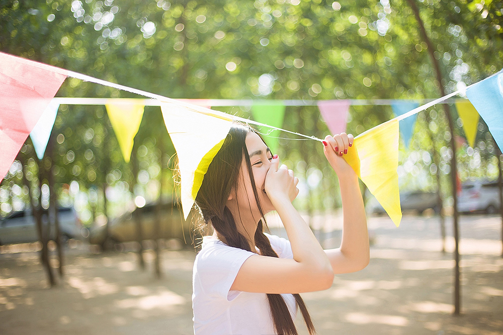 Năm tháng đẹp nhất của con gái là... yêu được một người 3 Năm tháng đẹp nhất của con gái là... yêu được một người