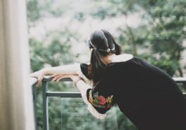 Ai rồi cũng lớn nhưng đừng buông tay, mệt mỏi thì hãy về với mẹ