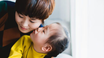Mình đã làm gì cho mẹ vui bao giờ chưa