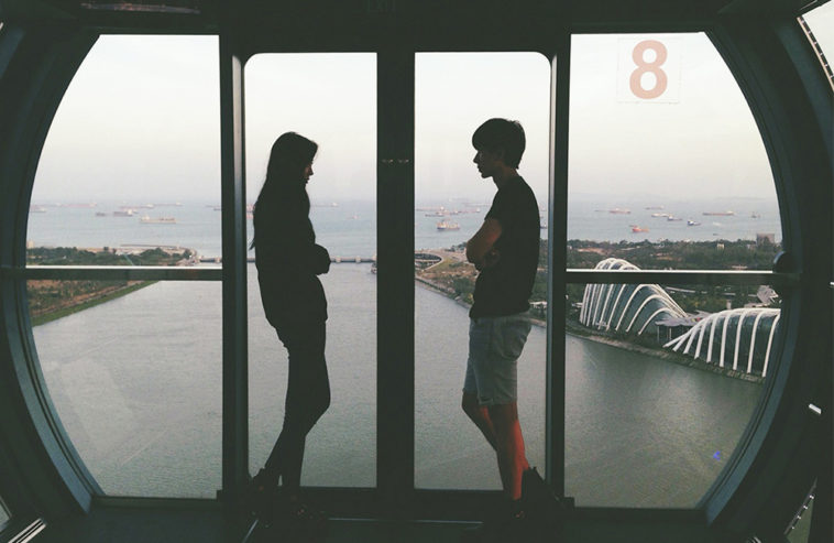 Nếu chúng ta phải xa nhau thì chỉ trách cái duyên gặp gỡ quá mỏng 13 Nếu chúng ta phải xa nhau thì chỉ trách cái duyên gặp gỡ quá mỏng