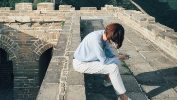 Những nỗi buồn luôn được che giấu bởi nụ cười