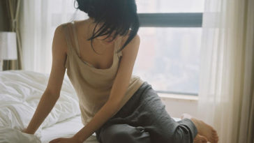 Phụ nữ luôn đặt ra câu hỏi... liệu anh ta đã từng yêu mình thật lòng chưa?