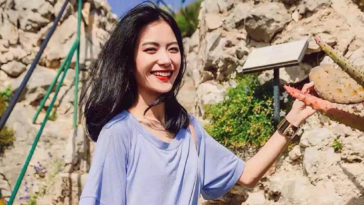 Trong cuộc sống này... có nỗi buồn thì cũng sẽ có niềm vui