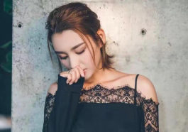 Ai cũng có một khoảng trống mà chẳng thể nào chạm vào...