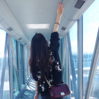 Lúc bé cứ mong mình lớn thật nhanh nhưng đến lúc trưởng thành thì...