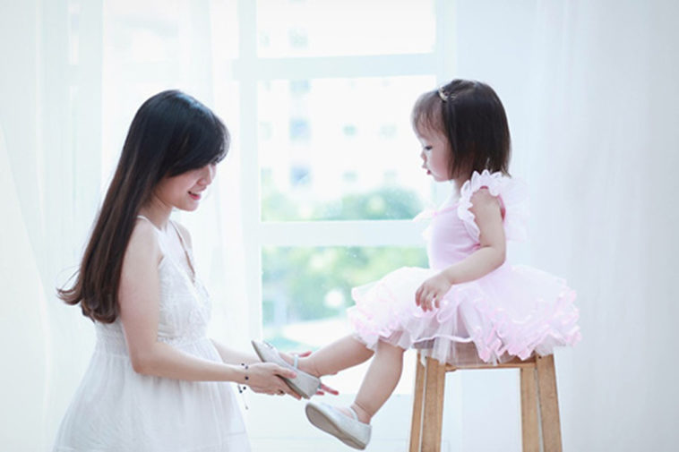 Phụ nữ đơn thân nuôi con có gì mà chông chênh? 13 Phụ nữ đơn thân nuôi con có gì mà chông chênh?