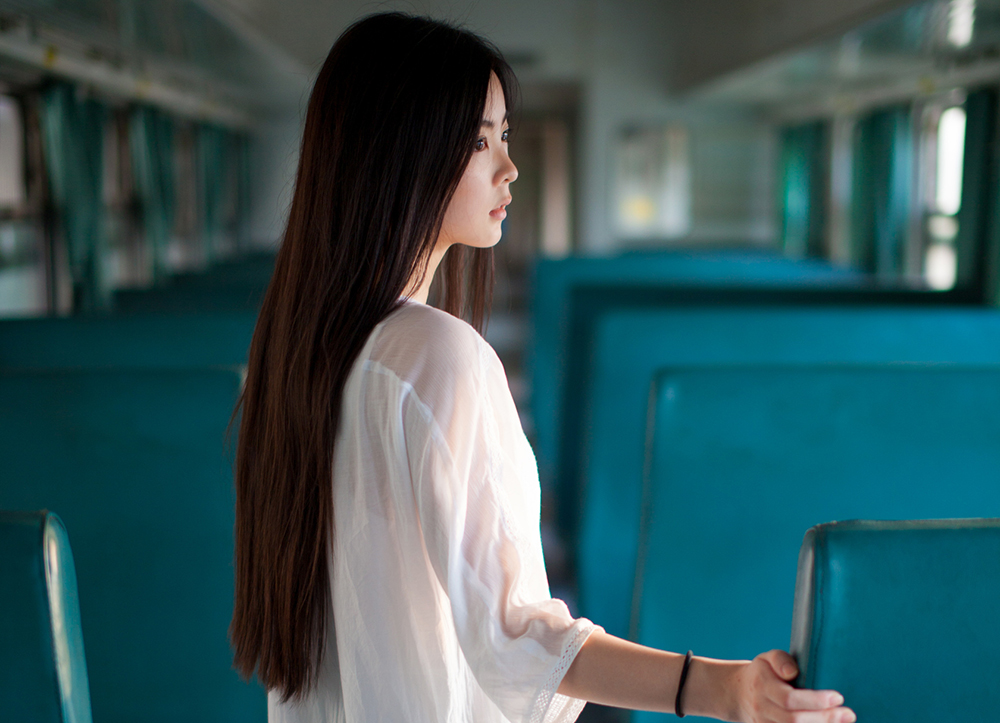 Vì em là con gái nên yếu đuối muôn đời vẫn yếu đuối thôi... 9 Vì em là con gái nên yếu đuối muôn đời vẫn yếu đuối thôi...