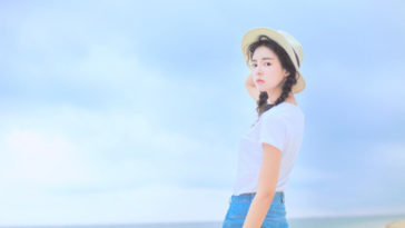 Khi còn trẻ hãy cố gắng sống hết mình em nhé