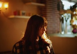 Phận làm con gái là khổ cực đủ đường