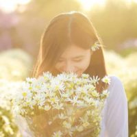 Thanh xuân ngắn ngủi, đừng bắt con gái phải chờ đợi...
