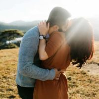 Yêu xa là điều không phải ai cũng dám thử và đối mặt 22 Yêu xa là điều không phải ai cũng dám thử và đối mặt