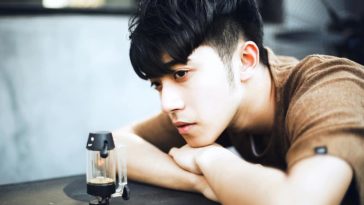 Đàn ông hãy nhớ, bực tức đến mấy cũng không được tùy tiện trút giận