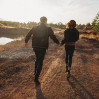 Nếu muốn yêu lại người yêu cũ, thì hãy cứ yêu thôi