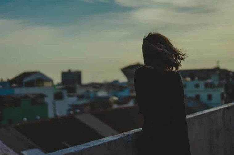 Nếu em biến mất, anh có nhận ra không?