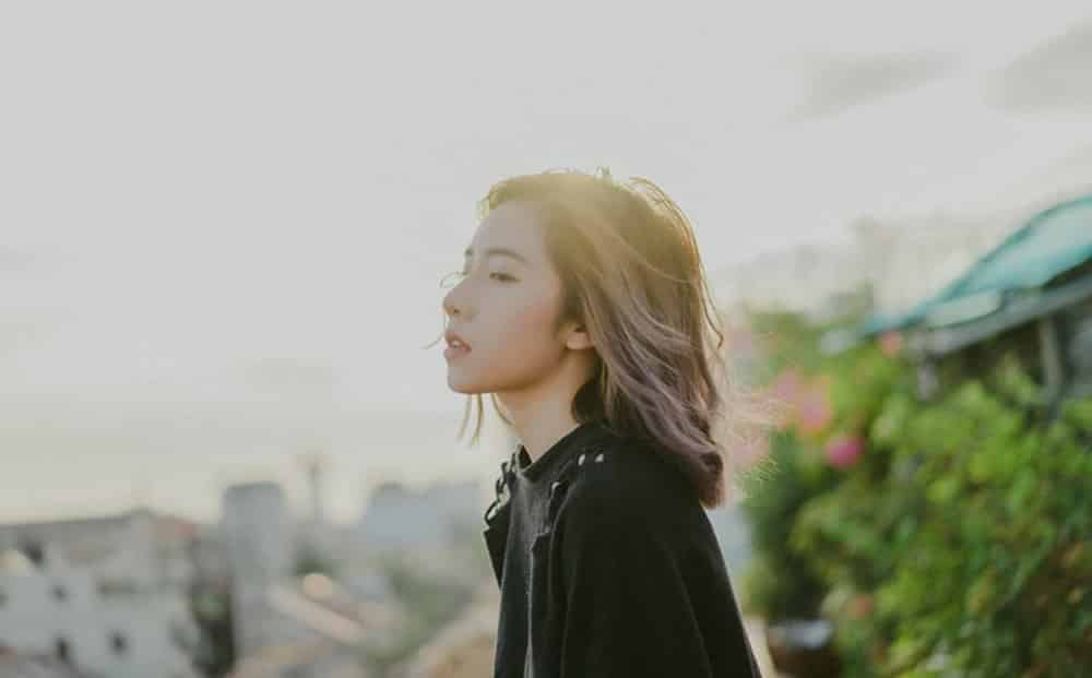 Tình yêu này luôn đẹp trong em, chỉ tiếc là sai thời điểm...