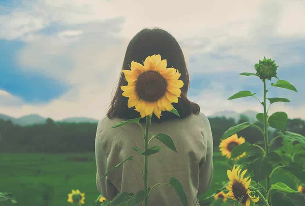 Vì chờ đợi luôn là câu tỏ tình dài nhất... 3 Vì chờ đợi luôn là câu tỏ tình dài nhất...