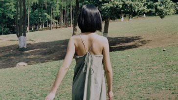 Ai trong chúng ta cũng cần phải đi qua tổn thương một mình