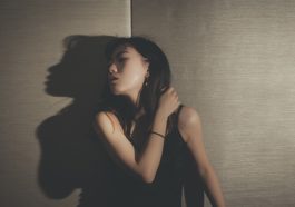 Hãy chia tay khi đã hết yêu, đừng bao biện chia tay vì "không hợp" 2 Hãy chia tay khi đã hết yêu, đừng bao biện chia tay vì "không hợp"