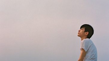 Làm người, ngốc một chút, sẽ không bao giờ thiệt thòi...